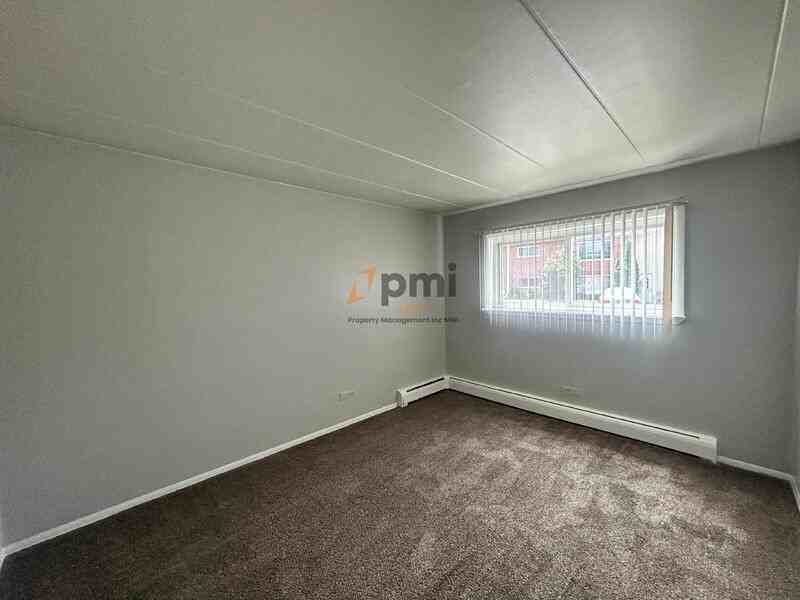 105 Harrington Ave #9 - Photo 4 of 10