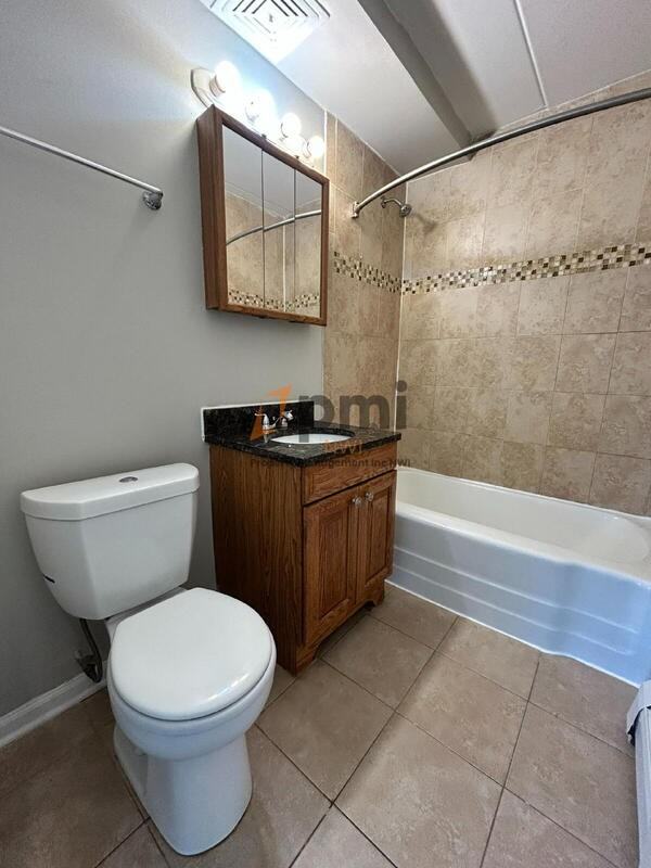 105 Harrington Ave #9 - Photo 6 of 10