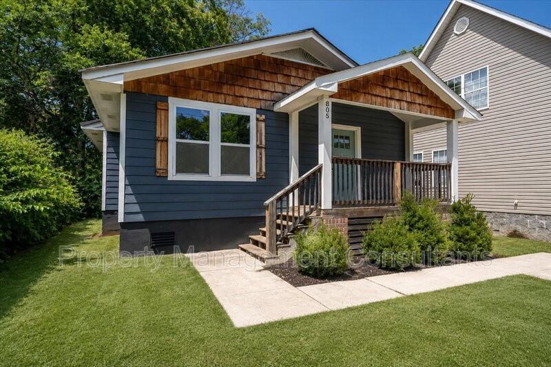 805 Rison Ave Ne - Photo 2 of 28