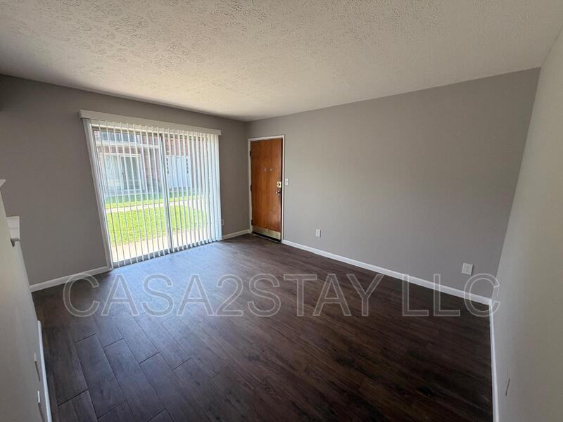 5104 Malibu Ct #21 - Photo 3 of 10