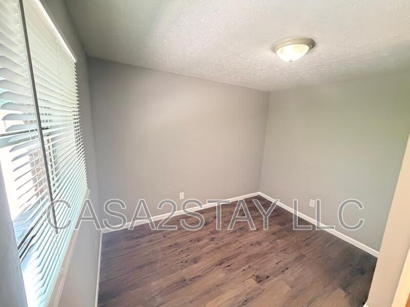 5104 Malibu Ct #21 - Photo 5 of 10