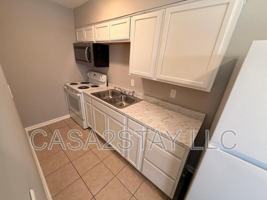 featured image of 5105 Malibu Ct #7
