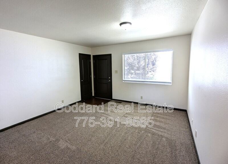 520 Colorado River Blvd #A - Photo 3 of 10