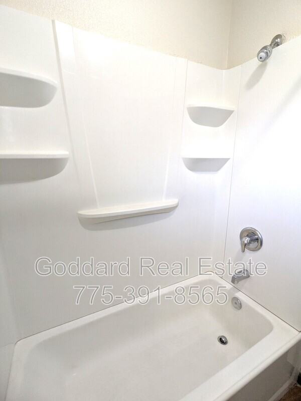 520 Colorado River Blvd #A - Photo 7 of 10
