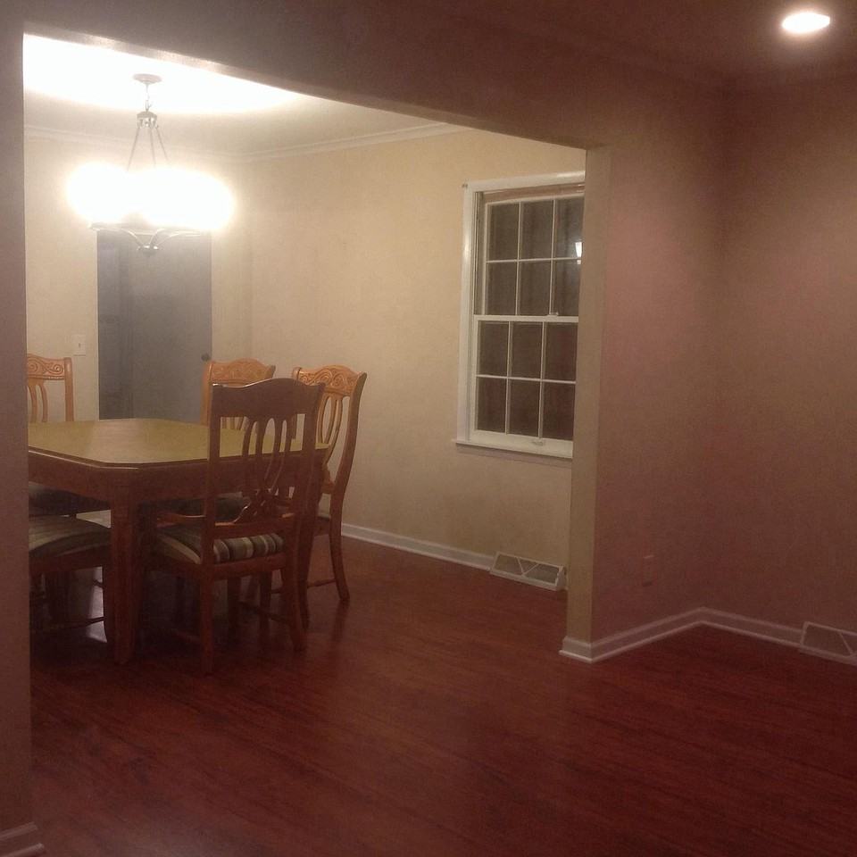 906 S Briarwood Dr #NA - Photo 6 of 9