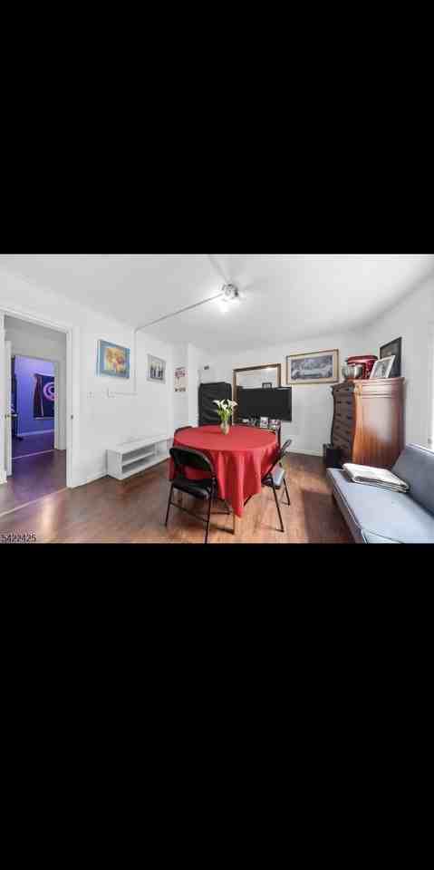 39 Atno Avenue #2 - Photo 3 of 27