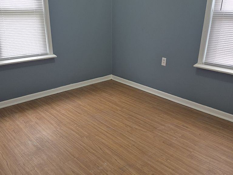 3634 Alvina Avenue - Photo 3 of 9