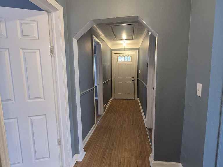 3634 Alvina Avenue - Photo 7 of 9