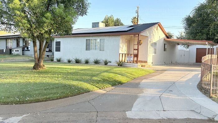 2238 Lindora St - Photo 2 of 42