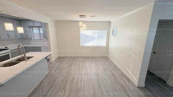 2238 Lindora St - Photo 7 of 42