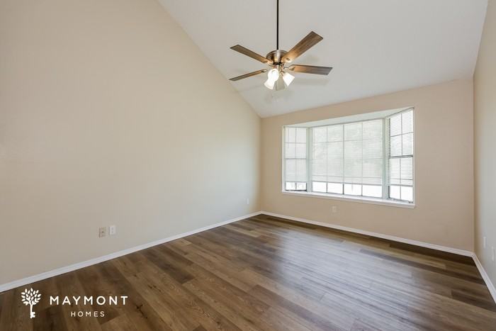 2041 New Haven Dr - Photo 5 of 15