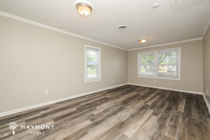 1176 Highview Dr - Photo 6 of 15