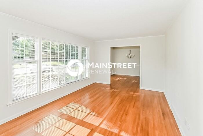 3069 Basswood St - Photo 4 of 16
