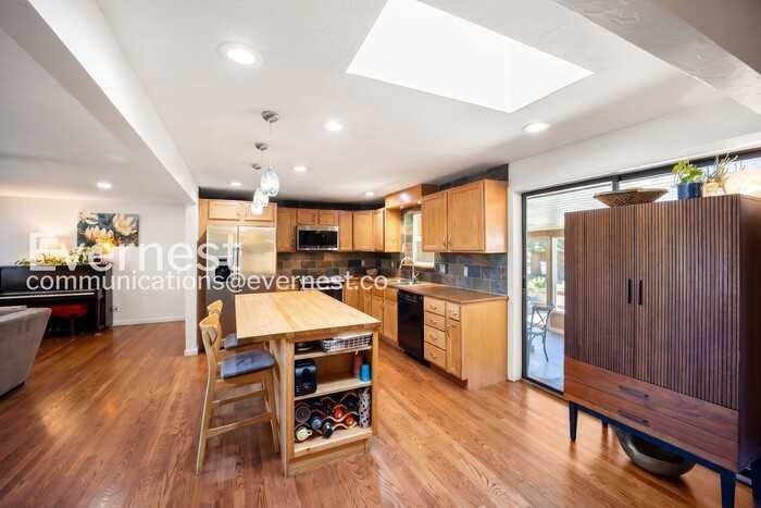 2605 Reed Ct - Photo 7 of 25