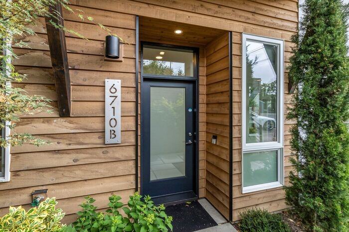 6710 36th Ave Sw #B - Photo 7 of 50