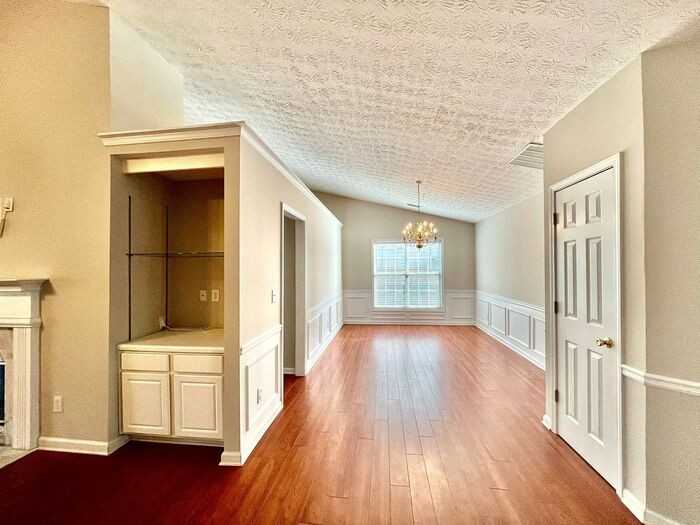 1410 Highland Farm Dr - Photo 4 of 24
