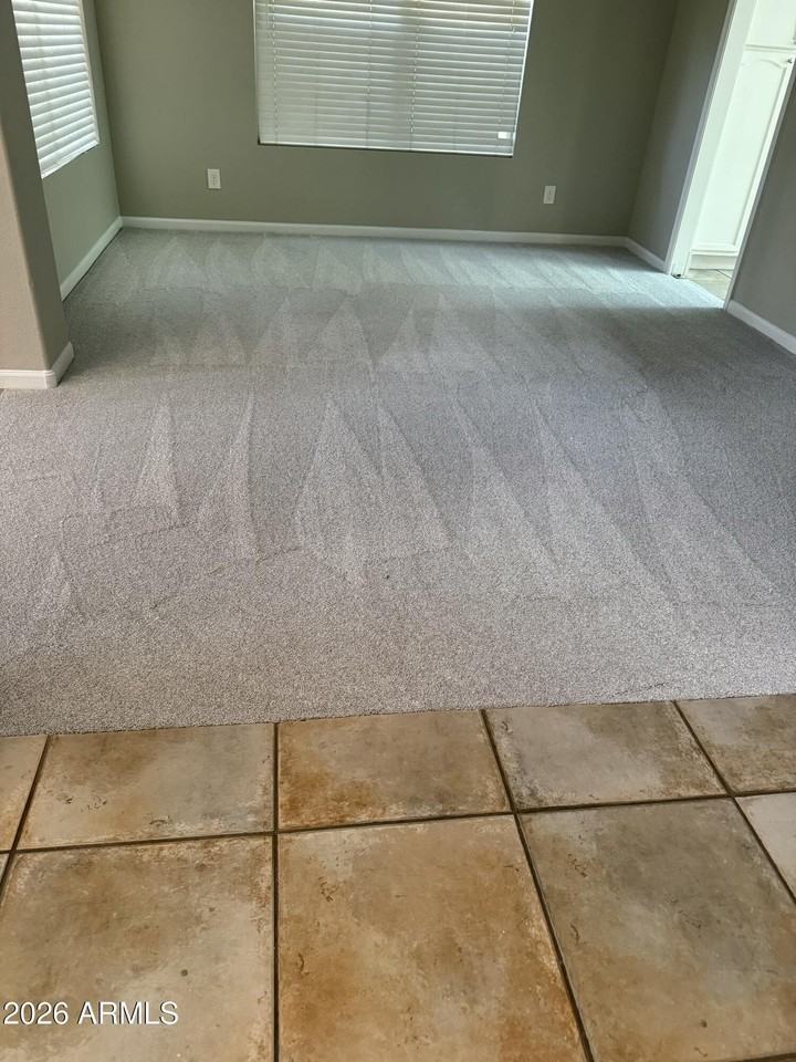 1217 E Lighthouse Ct - Photo 6 of 23