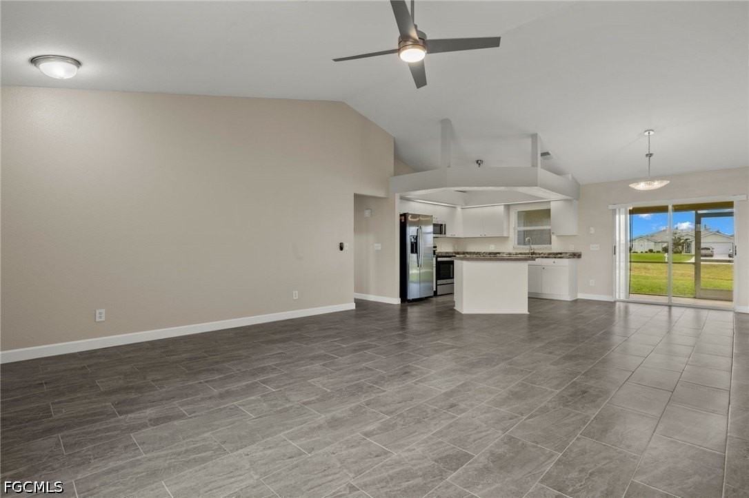 3919 Sw 14th Ave - Photo 5 of 27