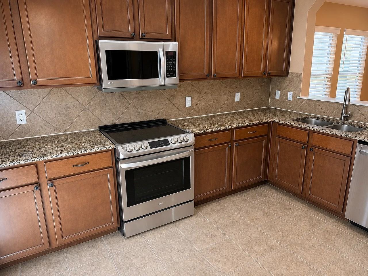 11317 Hill Stable Court - Photo 2 of 8