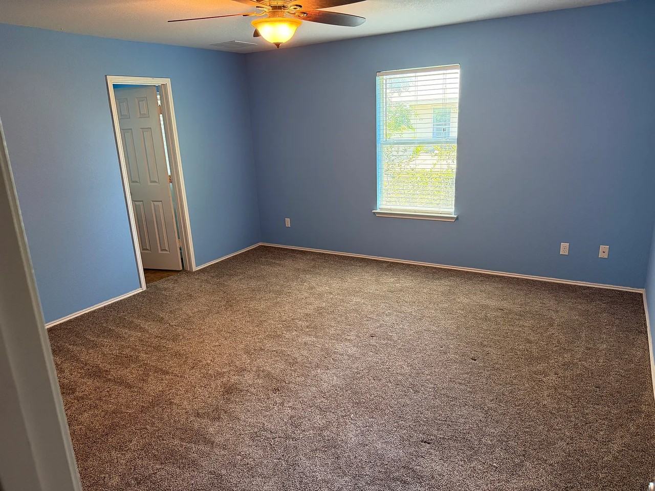 11317 Hill Stable Court - Photo 5 of 8
