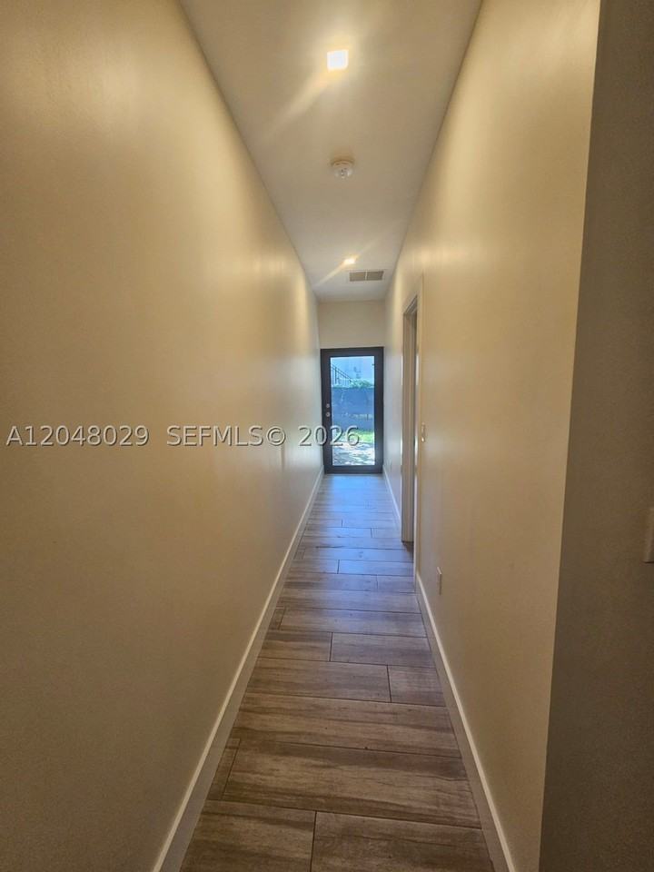 5428 Nw 3rd Ave #B - Photo 3 of 15