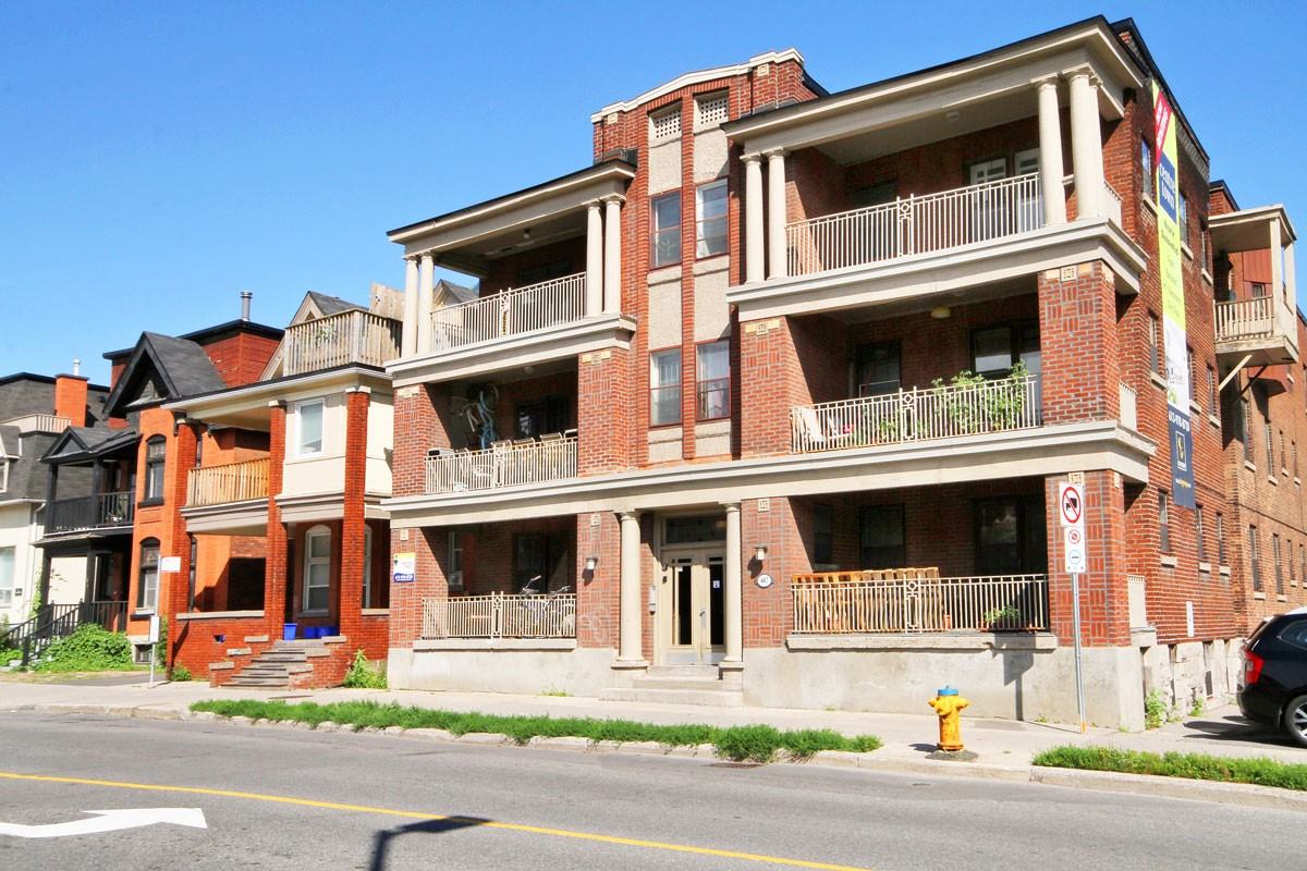 447 Somerset - Photo 7 of 7