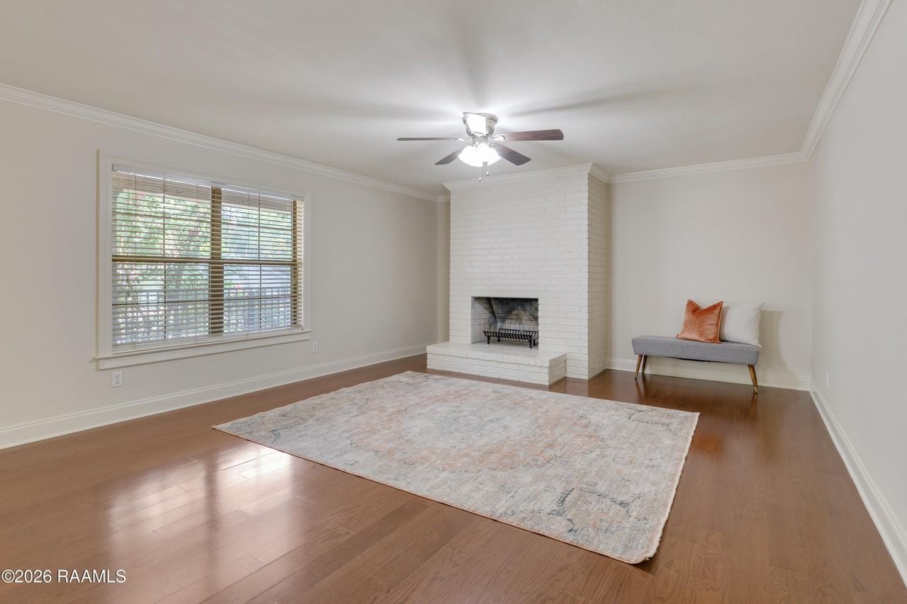 112 Hillside Dr #57 - Photo 5 of 20