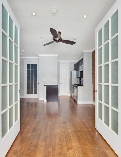 E 26th St #1C - Photo 3 of 7