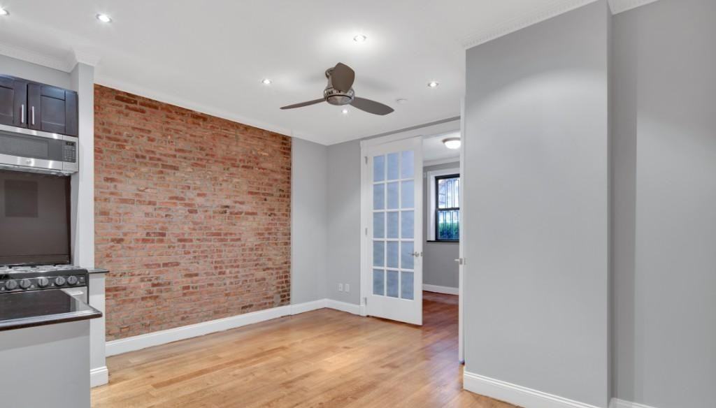 E 26th St #1C - Photo 6 of 7
