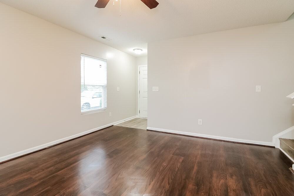 3775 Marshlane Way - Photo 4 of 17