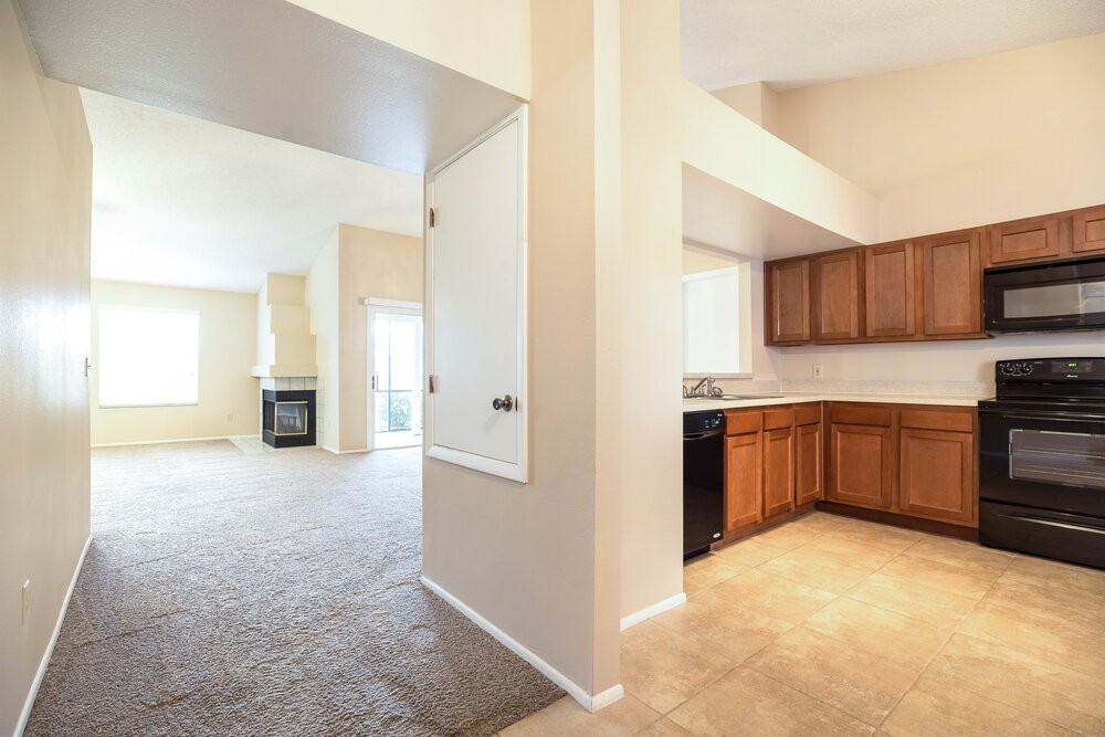 2741 Falling Tree Cir - Photo 6 of 18
