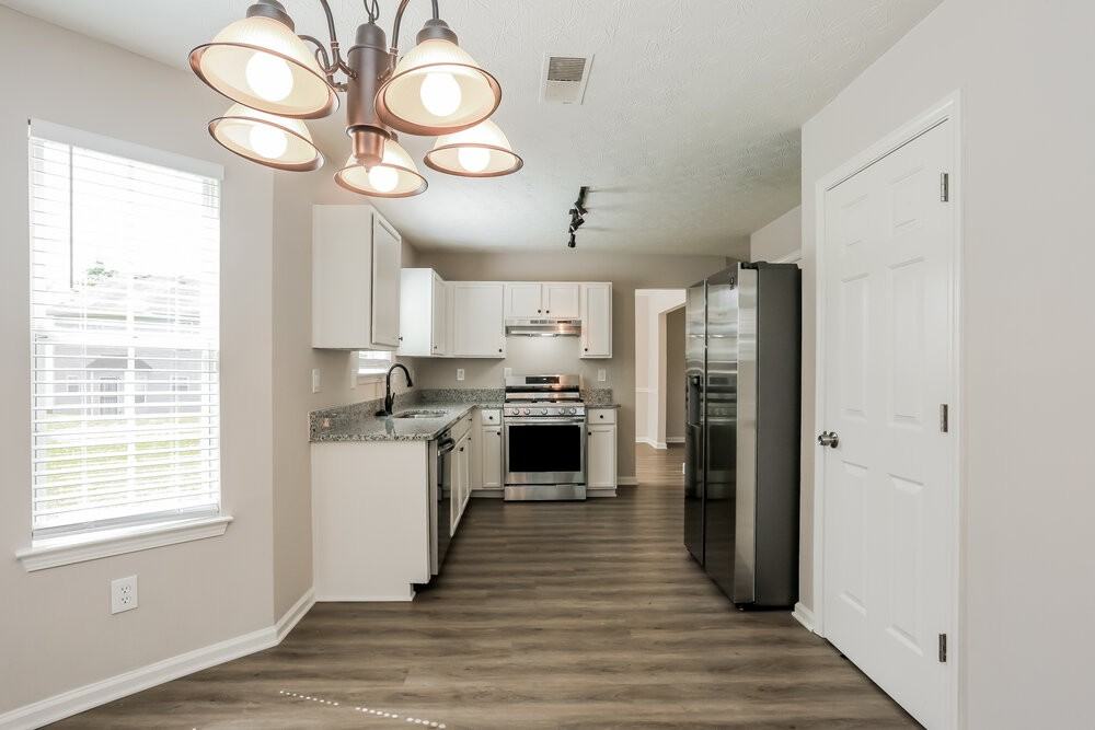 1413 Cater Ct - Photo 6 of 17
