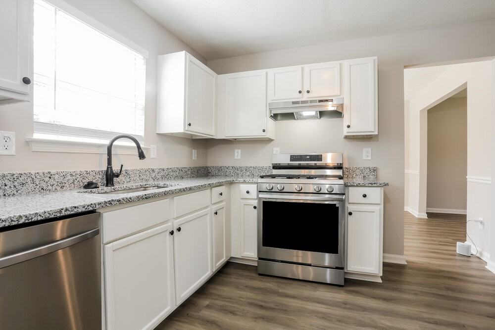 1413 Cater Ct - Photo 7 of 17