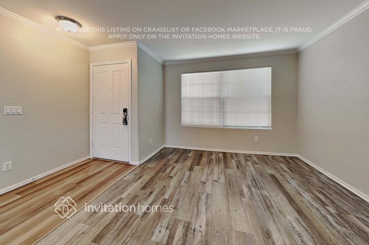 6862 W Townley Ave - Photo 4 of 18
