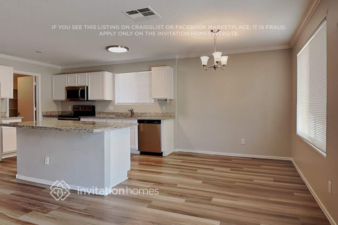 6862 W Townley Ave - Photo 7 of 18
