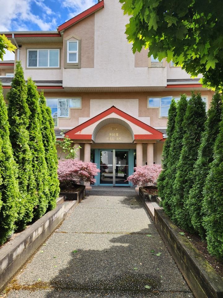 Marine Dr & Capilano Rd - Photo 5 of 9