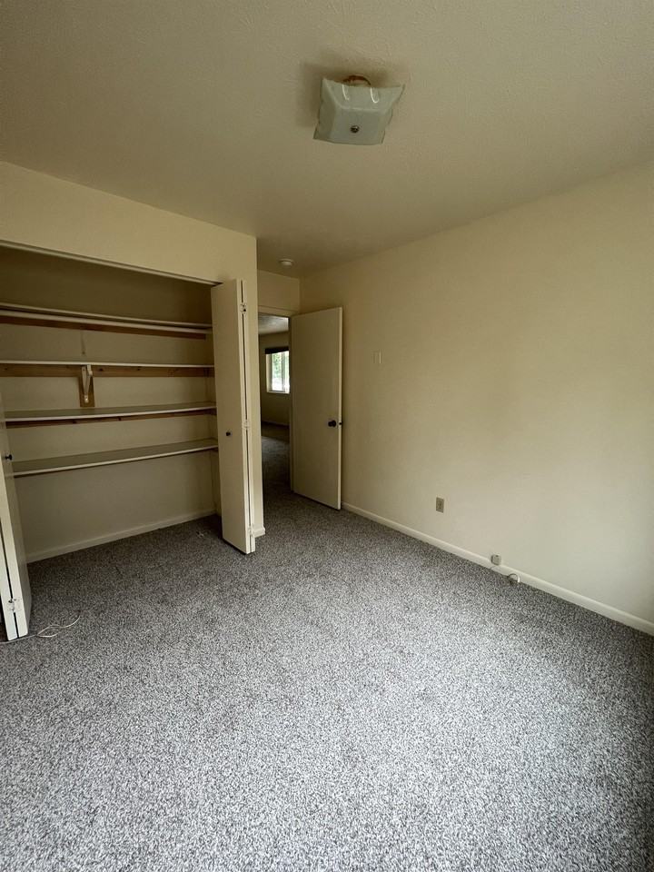 617 W Fern Ave #1 - Photo 6 of 18