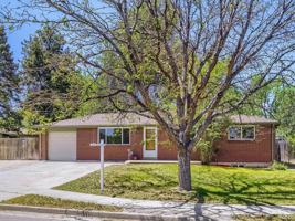 featured image of 1640 Buchtel Blvd #1