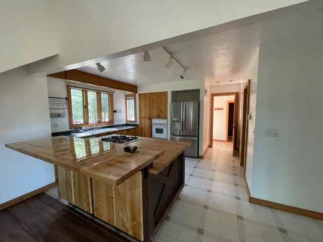 860 S Century Dr #1 - Photo 6 of 17