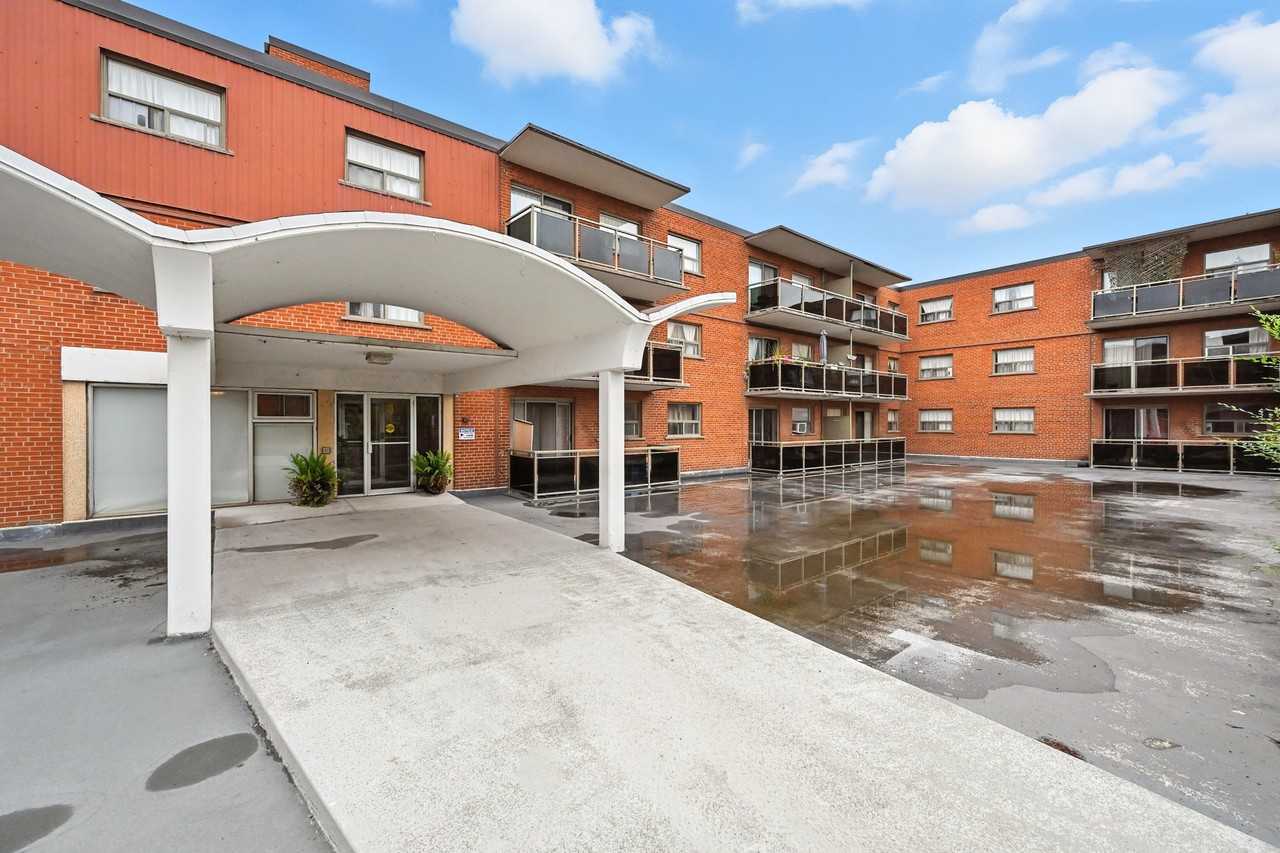 Centennial Court Apartments - Photo 2 of 34