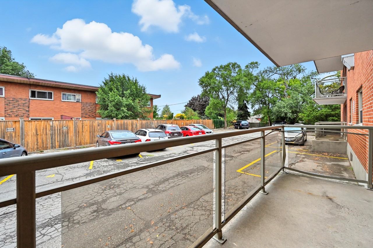 Centennial Court Apartments - Photo 3 of 34