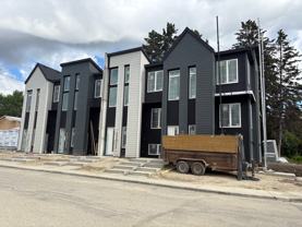 2702 25 Ave Sw - Photo 1 of 1