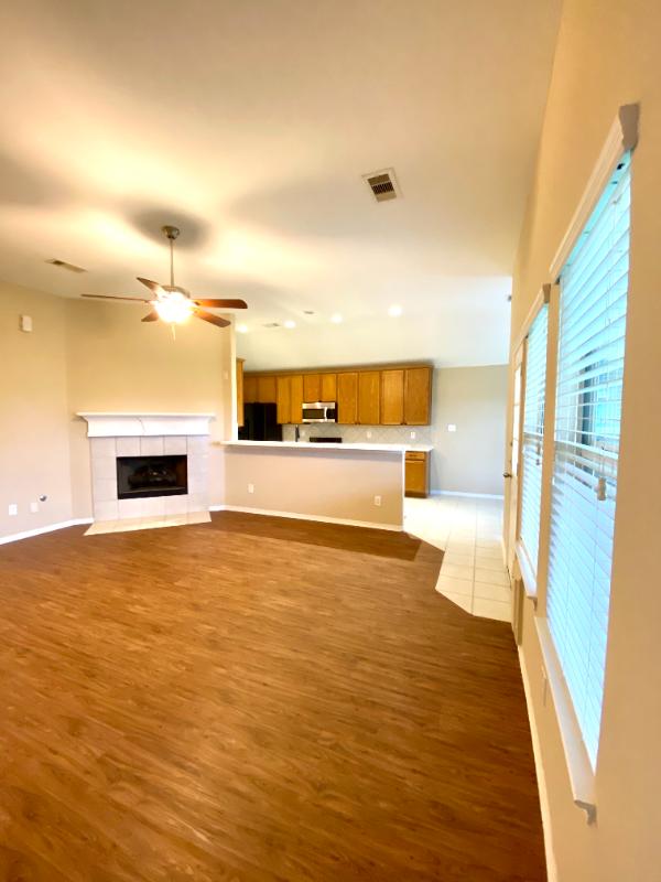 7039 Durango Creek Dr - Photo 6 of 20