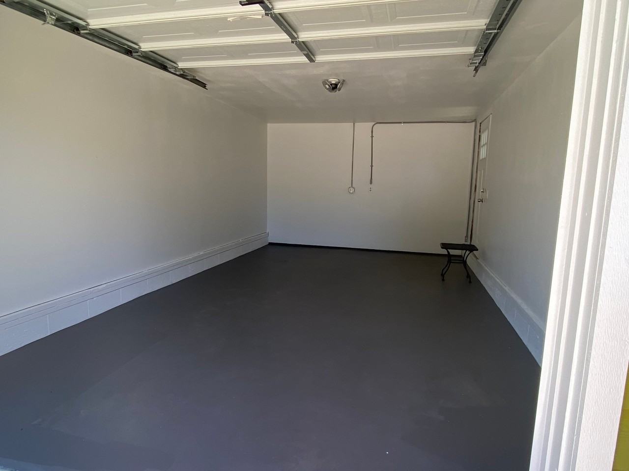 808 Garrison St Ne - Photo 5 of 32