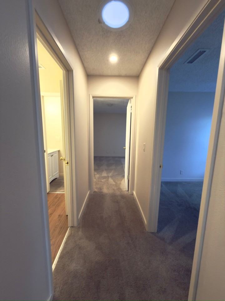 1603 Merritt Dr - Photo 4 of 5