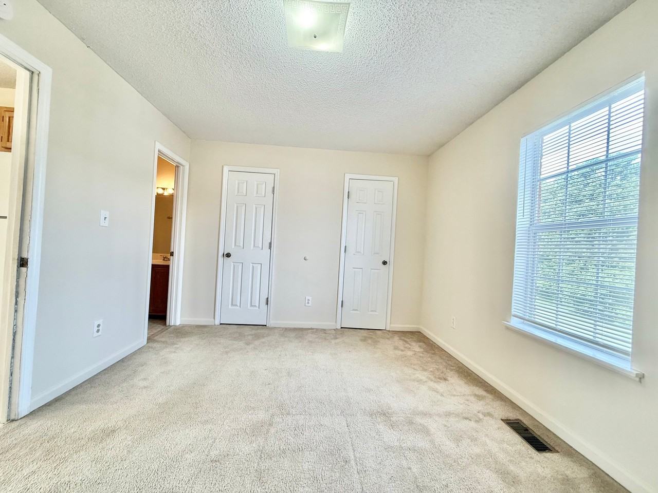 801 Old Gray Station Rd #E - Photo 6 of 9