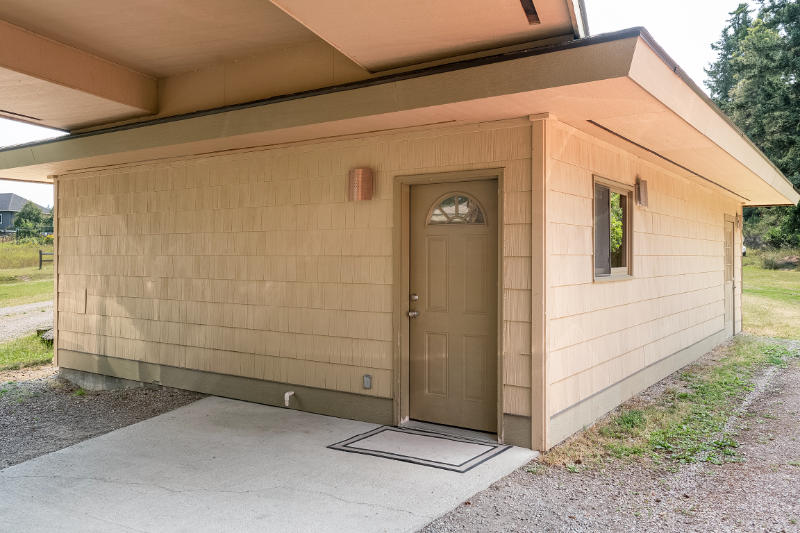 23 Lilac Ln #1 - Photo 2 of 14
