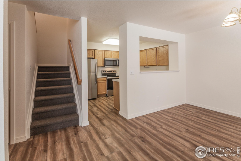 2502 Timberwood Dr #95 - Photo 3 of 18
