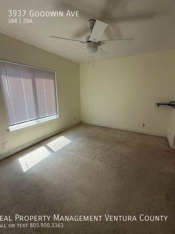 3937 Goodwin Ave - Photo 3 of 13