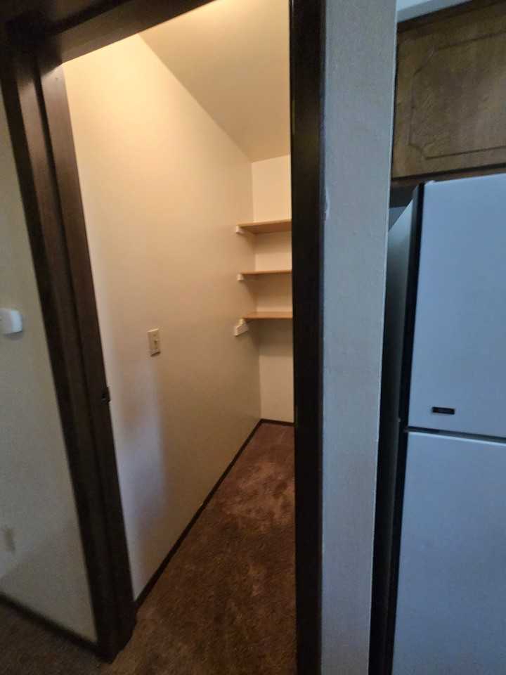 1510 Ernest Ave #5 - Photo 7 of 13